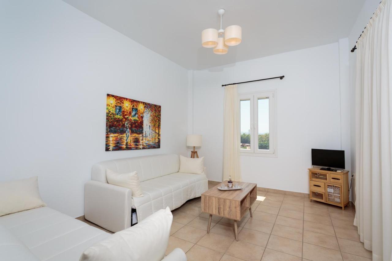 Tzane Studios & Apartments - Steps Away From Golden Beach Chrisi Akti  Exterior foto