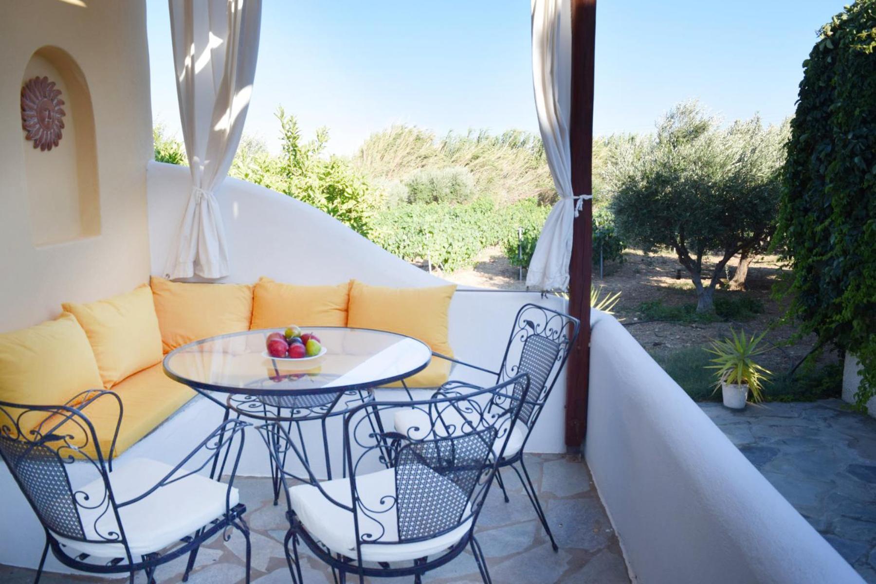 Tzane Studios & Apartments - Steps Away From Golden Beach Chrisi Akti  Exterior foto